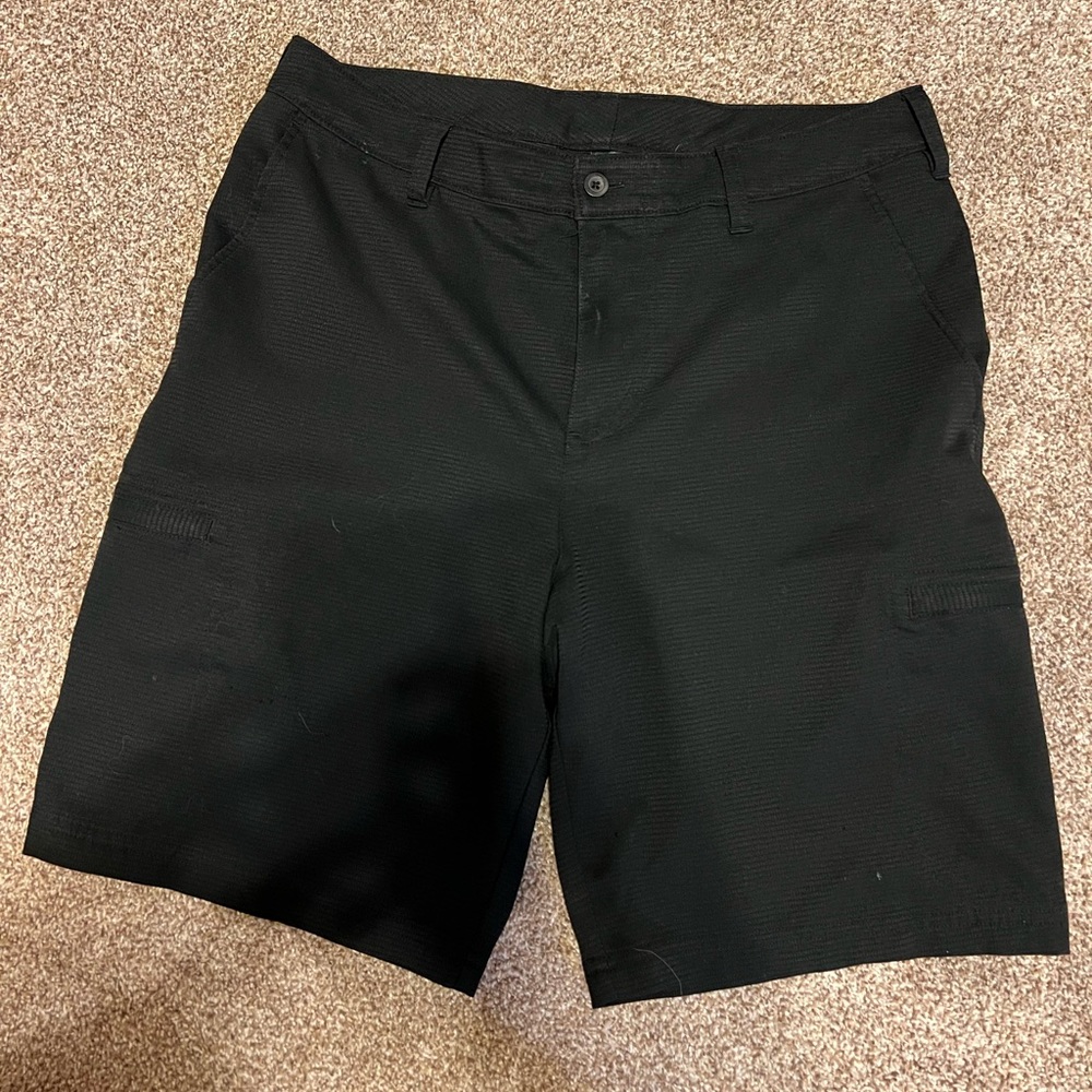 men’s black dress shorts w ample room